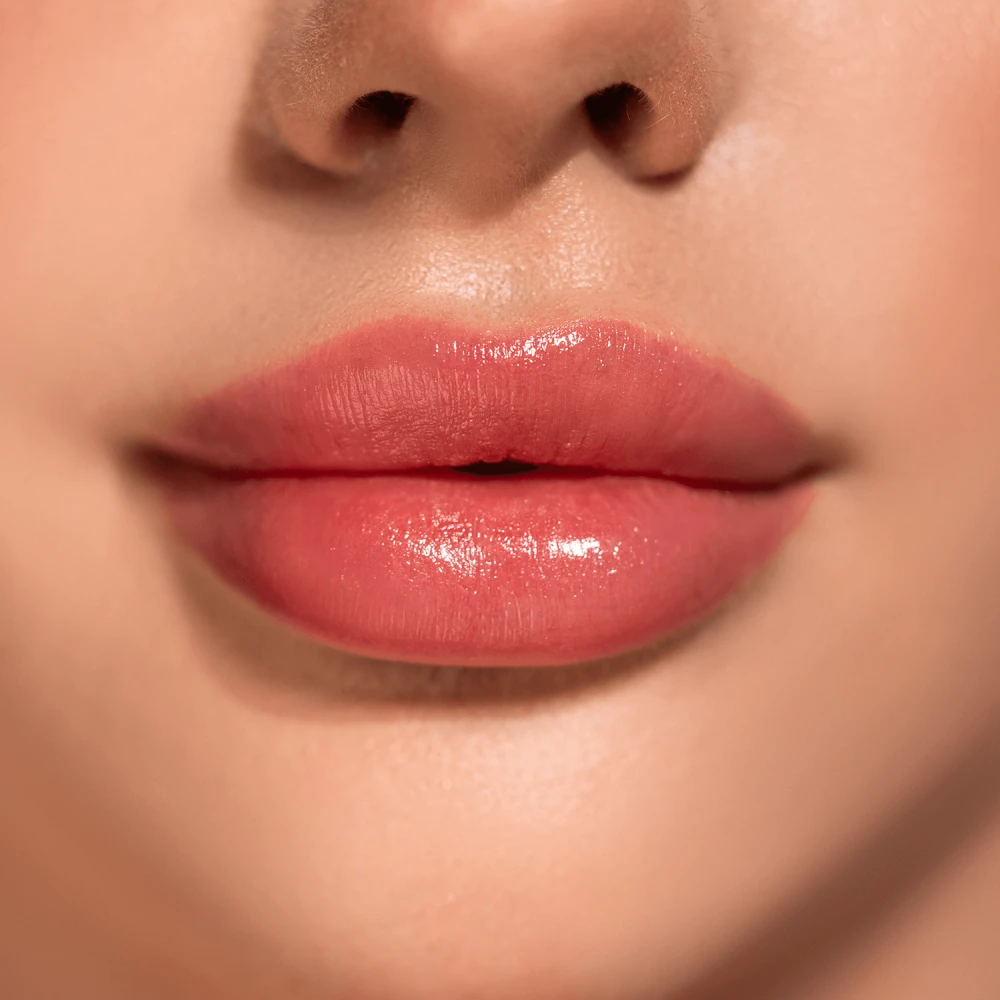 Lūpų balzamas (03 Cherry Natural