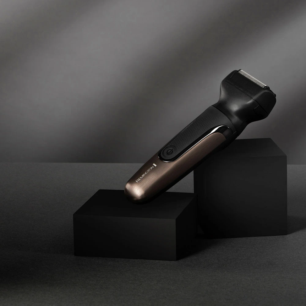 Daugiafunkcė plaukų kirpimo mašinėlė Remington One PG780