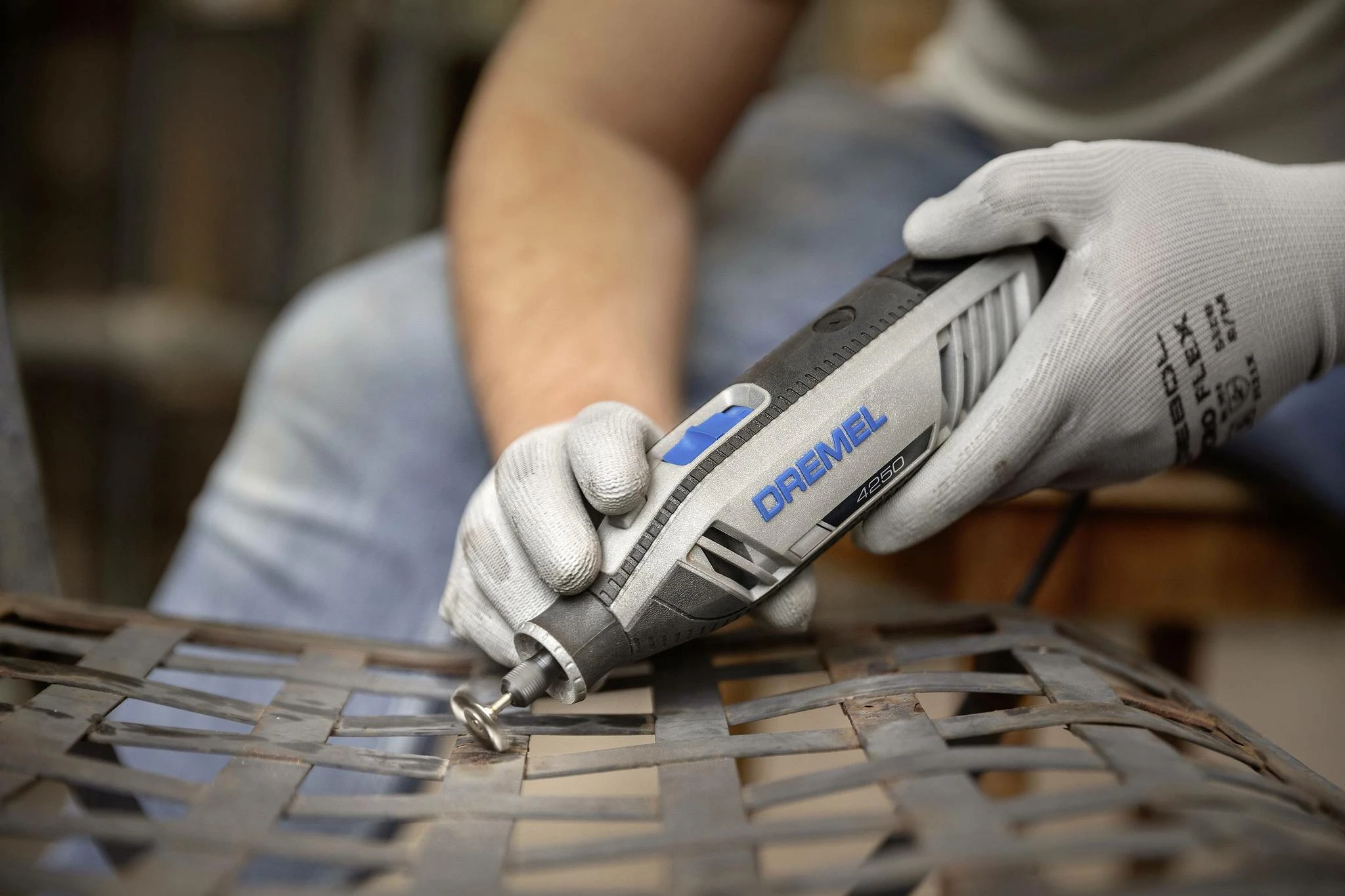Daugiafunkcinis įrankis Dremel 4250-3/45 su 45 priedais