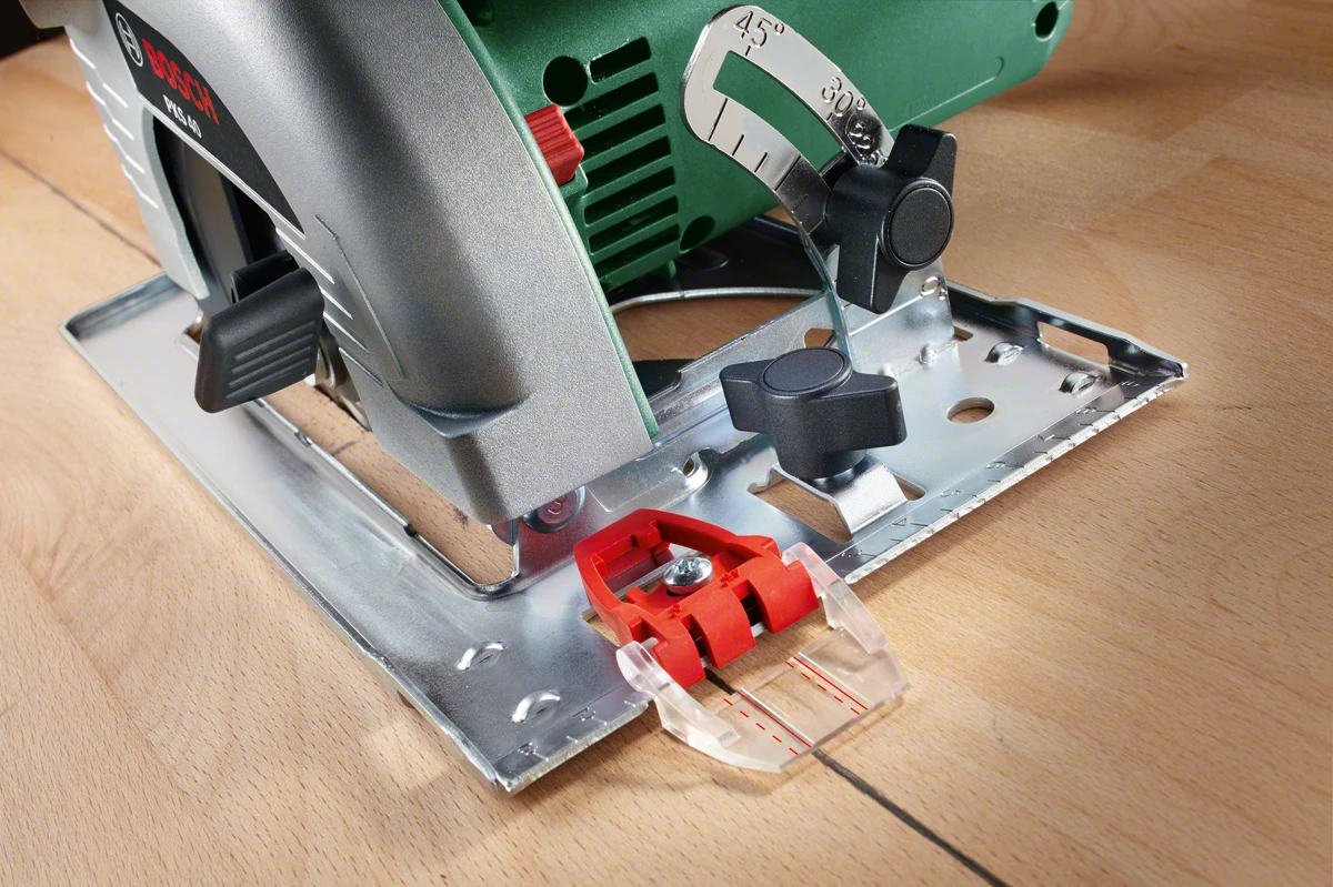 Rankinis diskinis pjūklas Bosch PKS 40