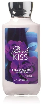 Bath & Body Works Dark Kiss moterims, 236 ml