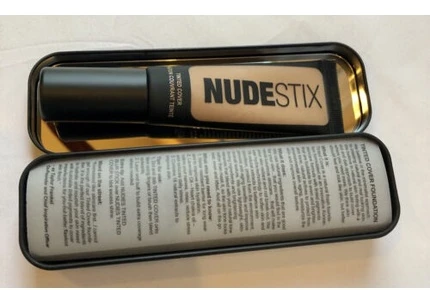 „Nudestix“ skaistinamoji makiažo priemonė (tonuotas padengimas), 25 ml, 7 vnt.
