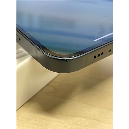 iPhone 13 Midnight – rėmelio būklė iš arti