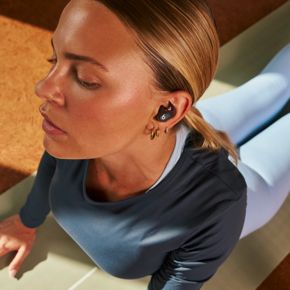 Powerbeats Fit - Wireless Fitness Earbuds with Secure Fit - Jet Black - ME2J4ZM/A