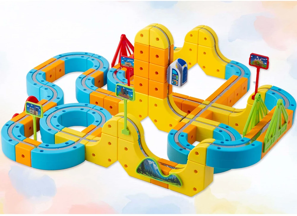 Magnetinis traukinukas su elektriniais bėgiais, konstrukcinės kaladėlės 157 vnt. Ricokids RK-784