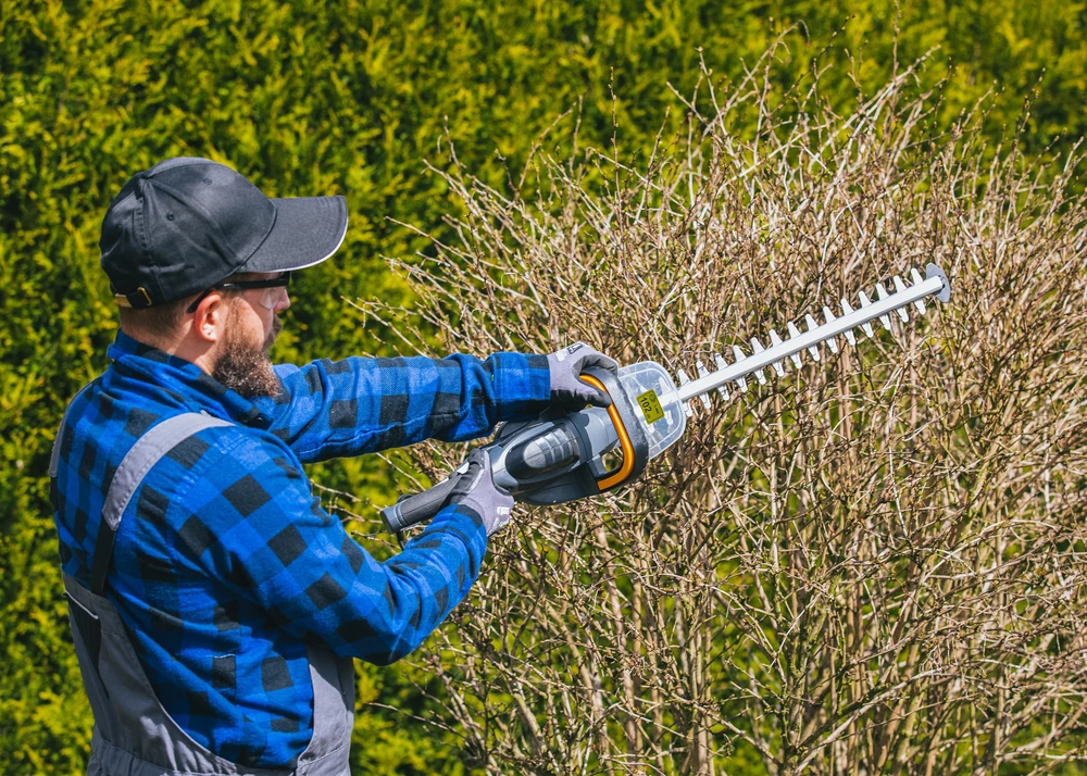 Powermat Elektrinės gyvatvorių žirklės, 1600W, 510mm ašmenų ilgis, sodui, šakoms, krūmams, galingos elektrinės žirklės