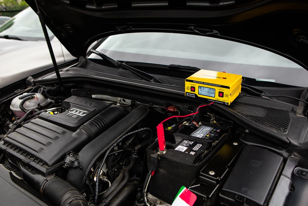 Powermat Prostownik mikroprocesorowy akumulatorowy 6V - 24V PM-PM-60B