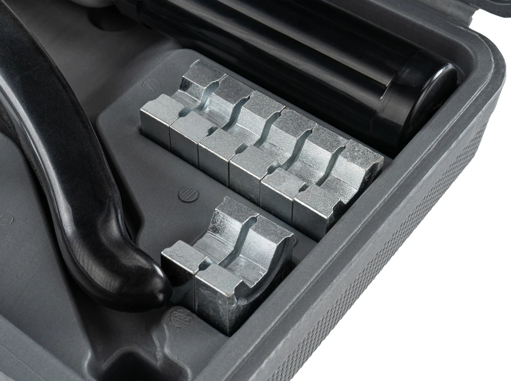 Powermat HIDRAULINIS PRESAVIMO ĮRANKIS KABLIAMS 4-70mm2 (RINKINYS) PM-ZHDK-470T