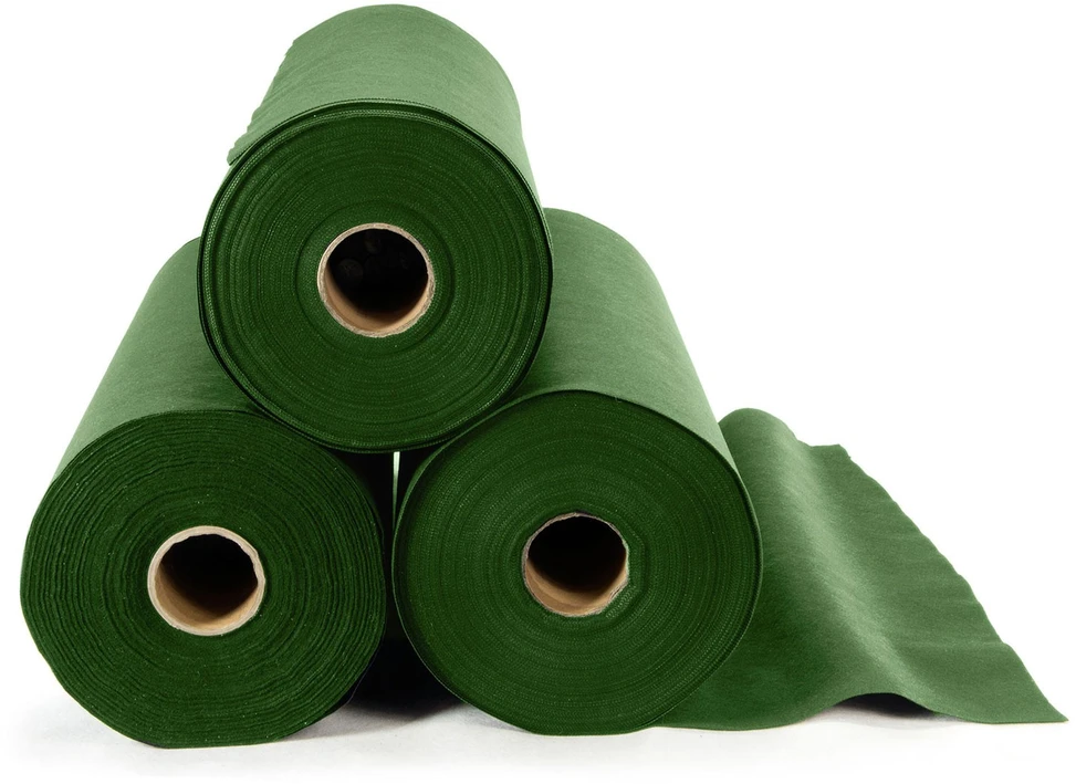 Sodo agrotekstilė 1,6 m x 100 m + 100 „Plonos“ kaiščių - žalia