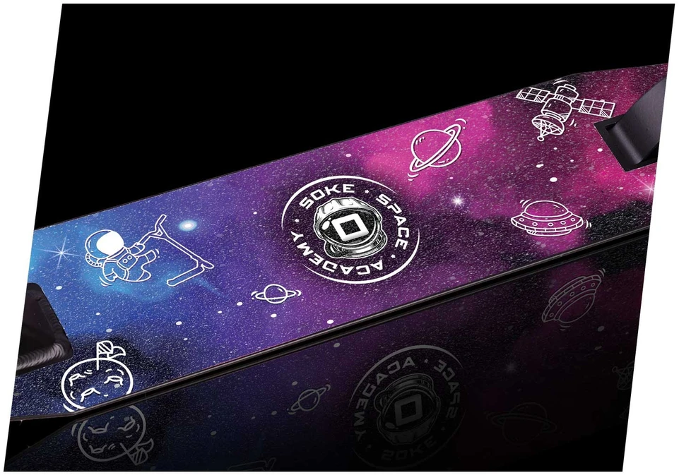 Soke buvo Gripą fiksuojanti juosta „Evo“ paspirtukams – „Space Academy“