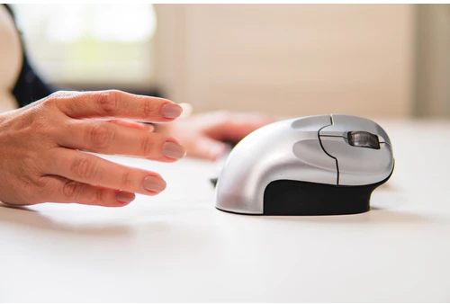 Bakker Elkhuizen Carruzzo BakkerElkhuizen Grip Pelė Wireless kompiuterinė pelė Biuras dešinei rankai Radijo dažnio Optinė belaidė 1600 DPI