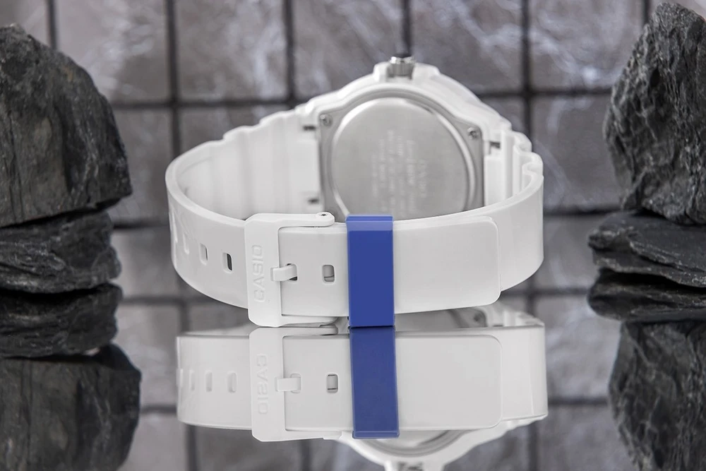 Laikrodis CASIO moterims MRW200HC7B2VD (47MM)