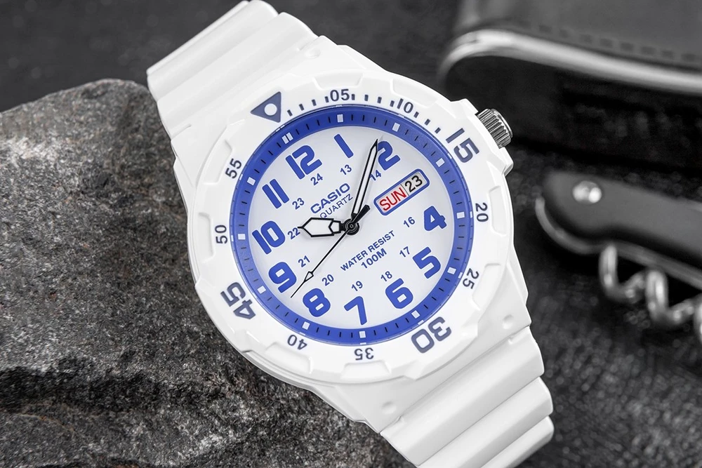 Laikrodis CASIO moterims MRW200HC7B2VD (47MM)