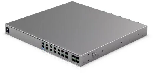 Maršrutizatorius Aparatinis ugniasienis Ubiquiti EF-Core 1U 100 Gbit/s