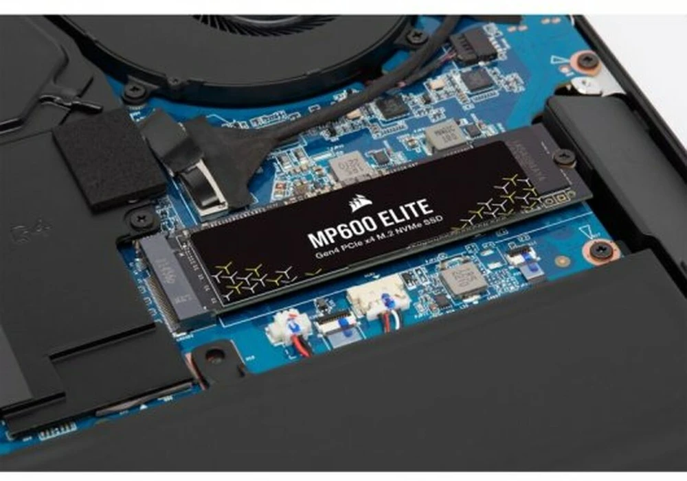 SSD 2TB CORSAIR M.2 PCI-E NVMe Gen4 MP600 ELITE mažmeninė pakuotė