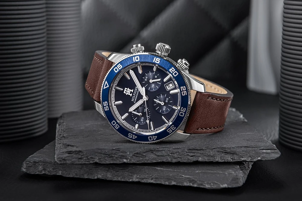 Laikrodis TOMMY HILFIGER 1792163. Kvarcas, Spalva mėlyna. Žmogus.