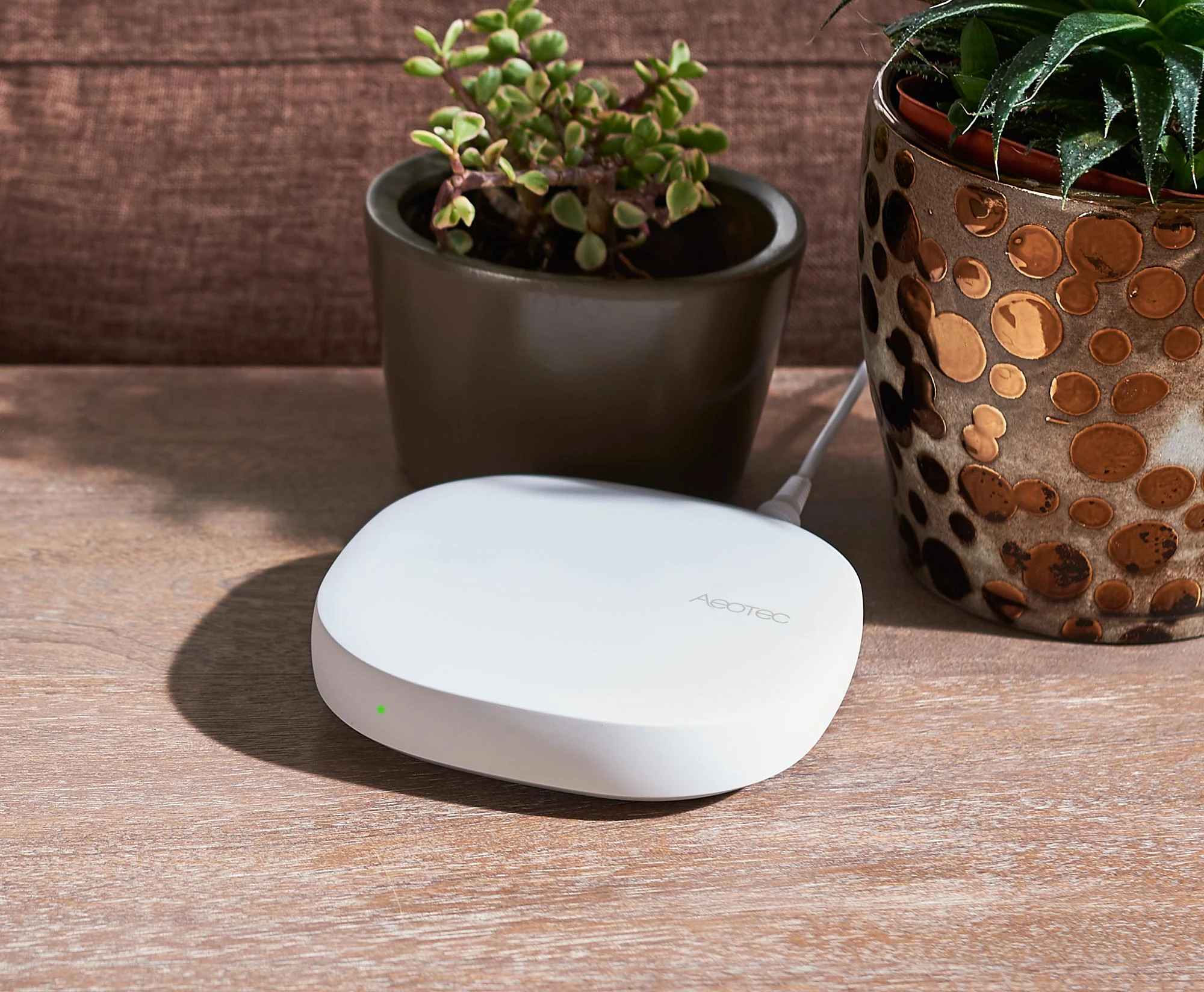 Aeotec išmaniųjų namų šakotukas – veikia kaip „SmartThings“ šakotukas, ES, Z-Wave, Zigbee 3.0, WiFi | AEOTEC | Išmaniųjų namų šakotukas | GP-AEOHUBV3EU | Z-Wave, Zigbee 3.0, WiFi