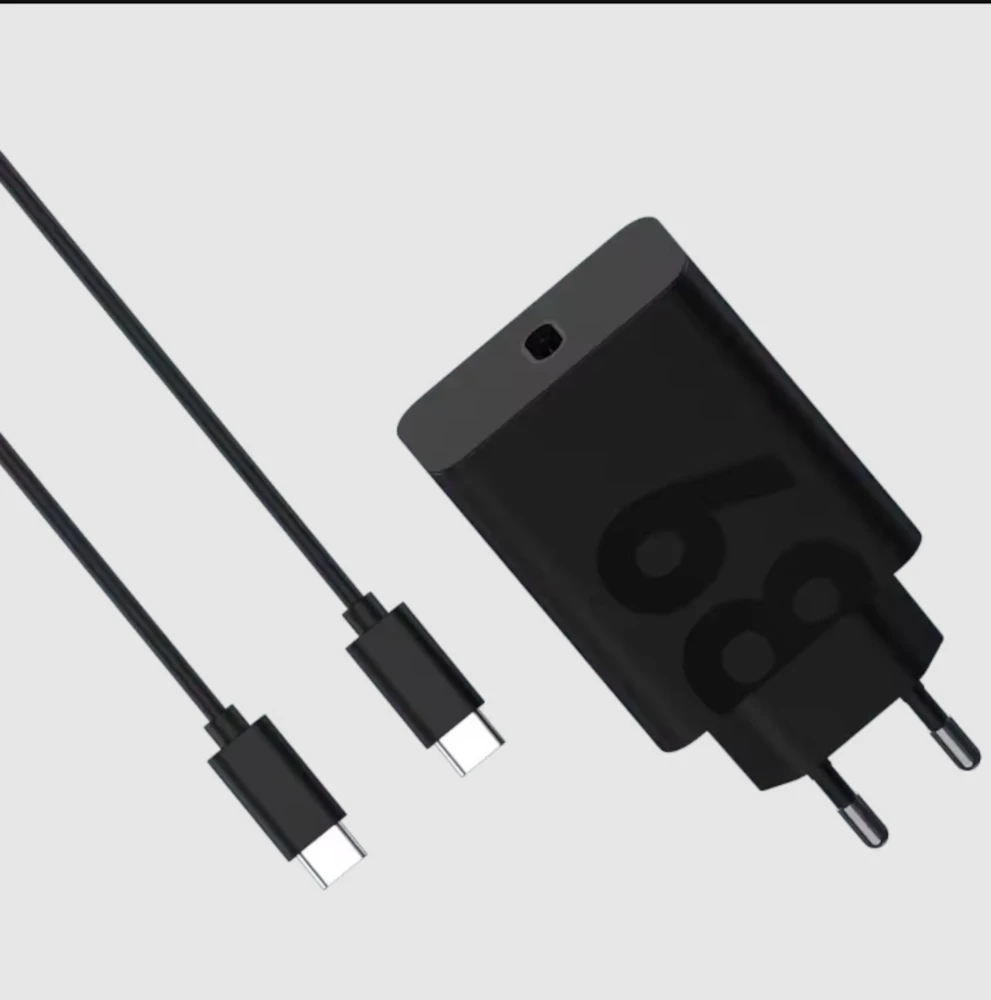 MCD-1252 Motorola TurboPower Duo 2xUSB-C 125W kelioninis įkroviklis + USB-C/USB-C Data kabelis juodos spalvos