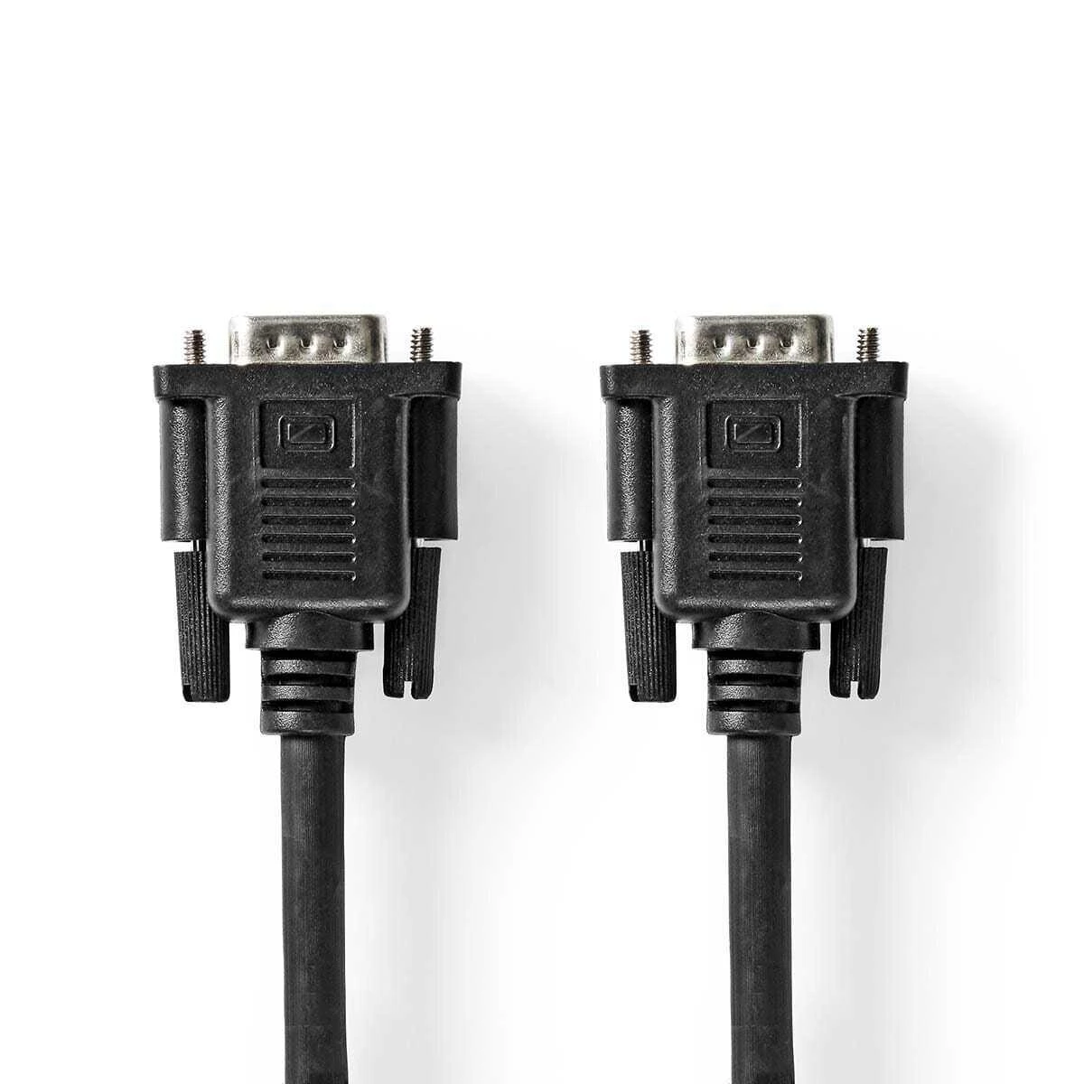 Dvi VGA laidų jungtys iš arti