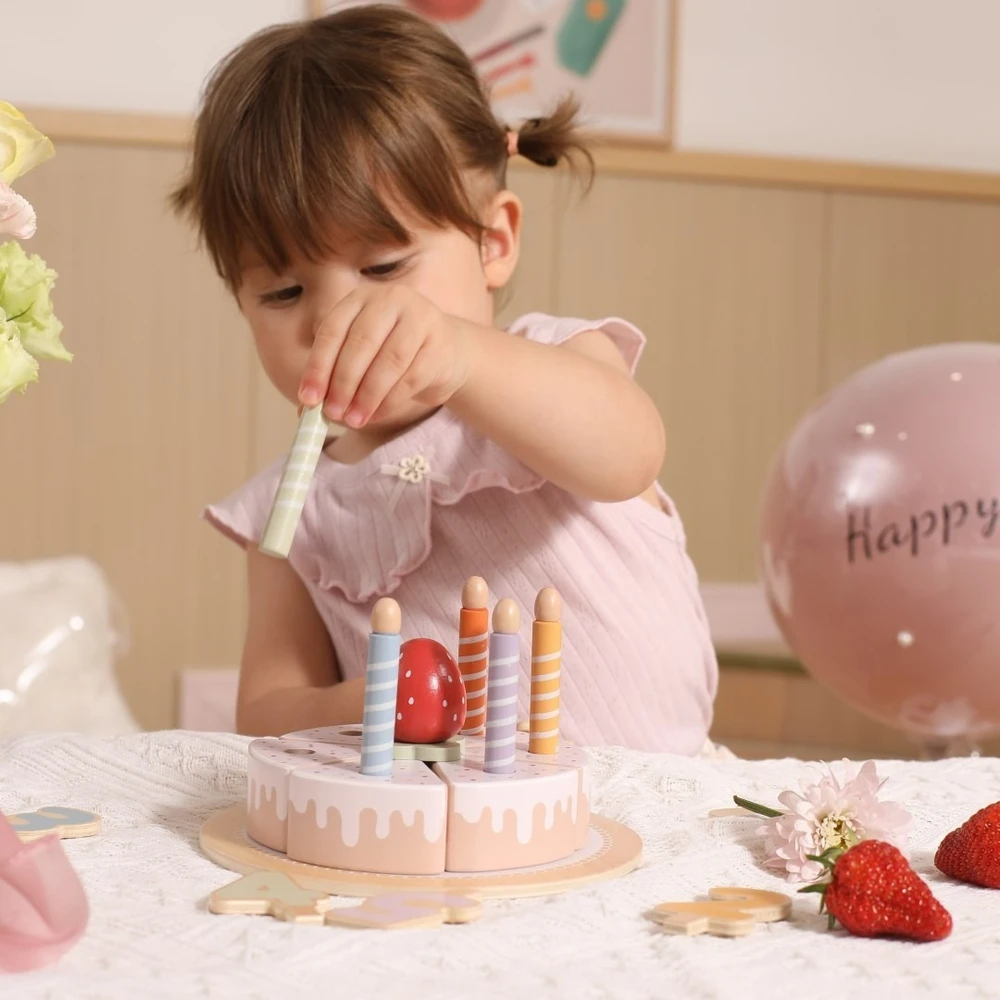 Viga Toys Žaislas gimtadienio tortas Viga, su Velcro tvirtinimu