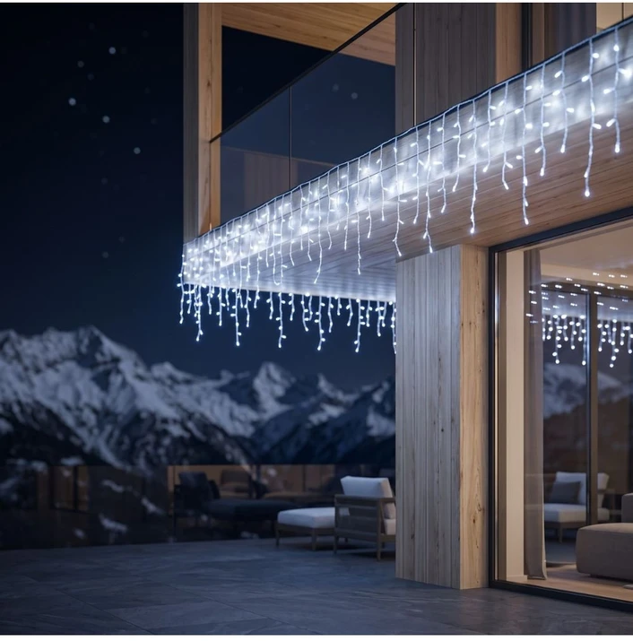 Girlianda-varvekliai su blykste 22m. 500LED šaltai balta spalva