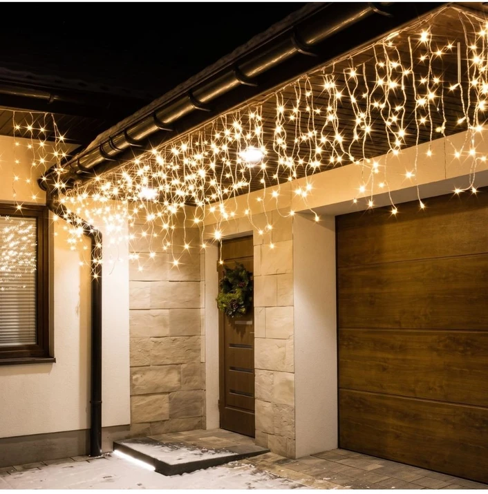 Lauko girlianda varvekliai 100LED 4m. Šiltai balta su blykste