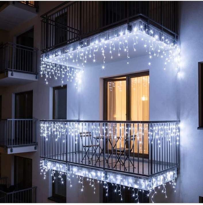 Lauko girlianda varvekliai 500LED 22.5m. Šaltai balti