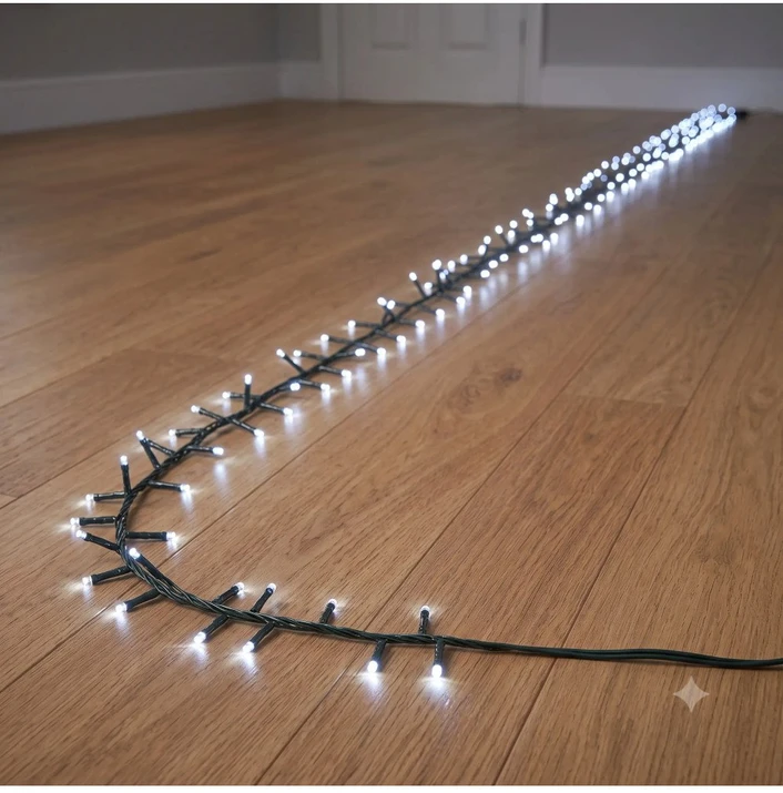 Vidaus Girlianda (500 LED) – Šaltai Balta