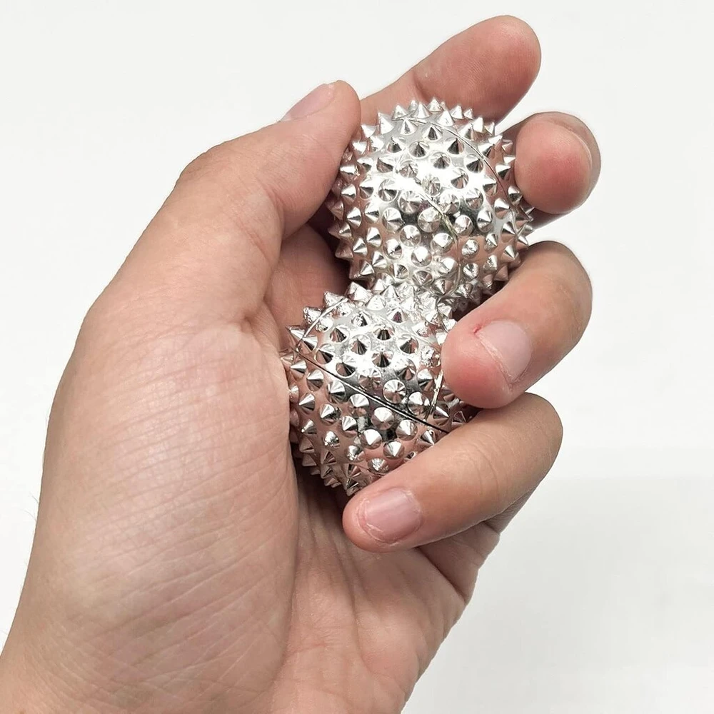 2 magnetinių masažinių kamuoliukų ežiuko kamuoliukas ir 3 masažiniai žiedai, magnetiniai akupresūros kamuoliukai, akupunktūriniai masažiniai kamuoliukai, jogos kamuoliukas streso mažinimo masažui (sidabrinis)