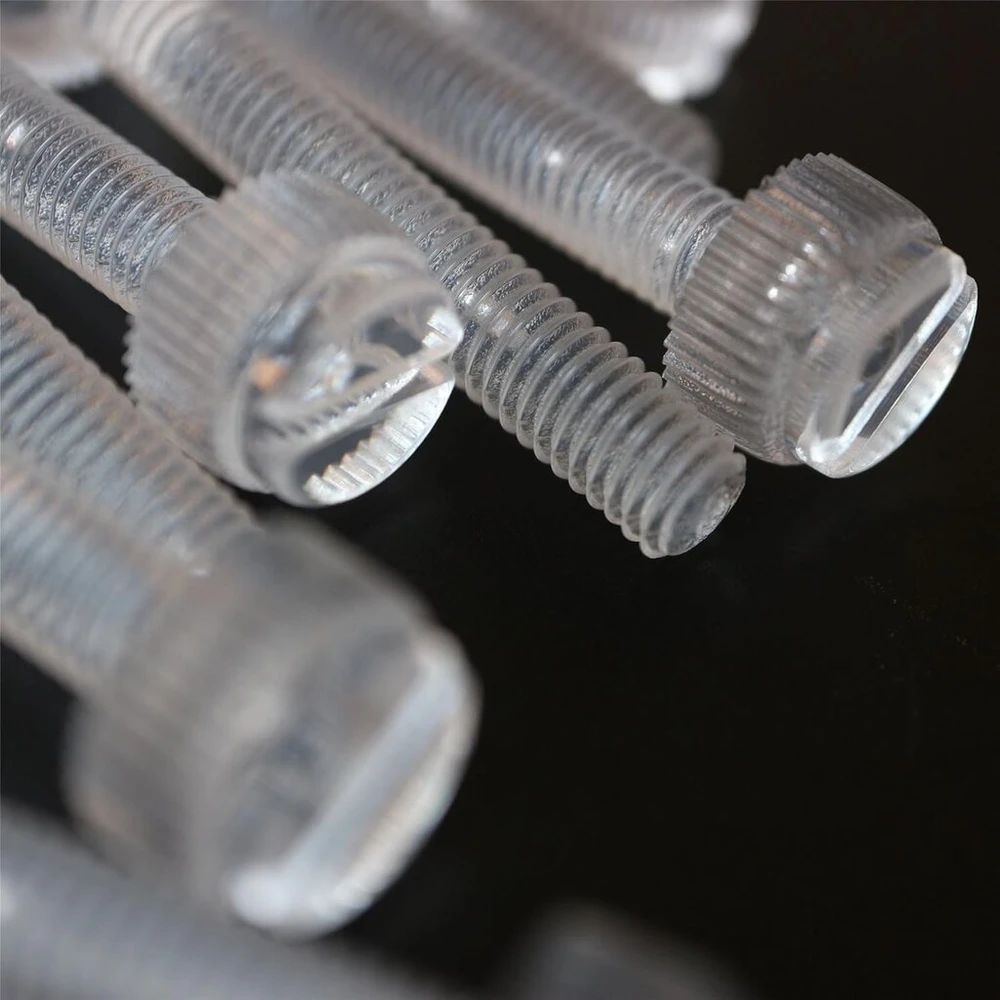 20 skaidrių permatomų plastikinių akrilinių varžtų su galvute pakuotė, su grioveliu + rifliuotas M6 x 20 mm
