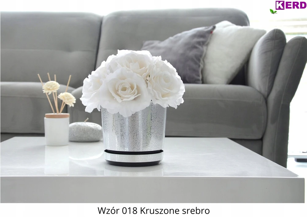 32 cm Dekoratyvinė vazonė su lėkšte "krušytas sidabras"