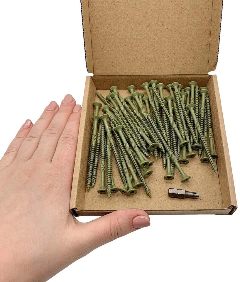 50 vnt. 4.5x70mm medienos sraigtai su Torx galvute, žalia danga
