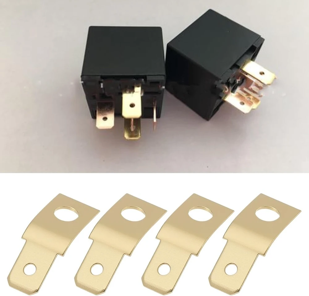 50 vnt. M4 žalvariniai jungtys, 6.3 mm, kampuotos