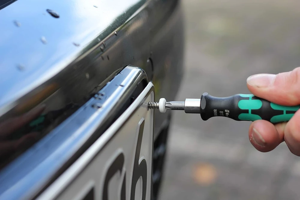 6x numerio ženklo varžtų rinkinys 4.8 x 16 nerūdijančio plieno automobilio motociklo numerio laikiklis