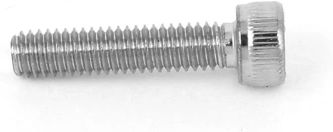 7 mm galvutės skersmens m4x18 mm įsukami varžtai su cilindrine galvute, šešiabriauniai raktai, 20 vnt.