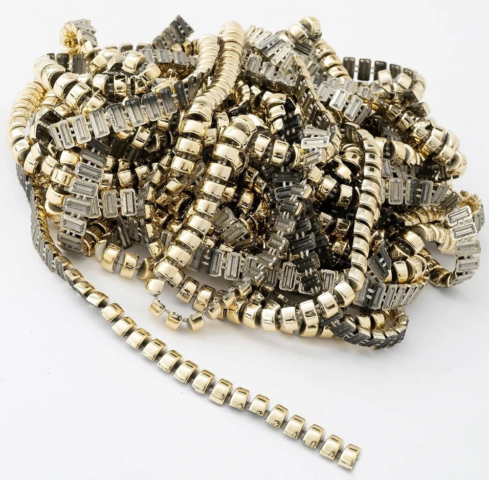 Aerzetix - C60649 - virvelės juostelė 2 m x 9 mm 3d imitacijos perlas - drabužių galanterija pomėgių dekoravimas siuvimo papuošalai - plastikas - auksinė