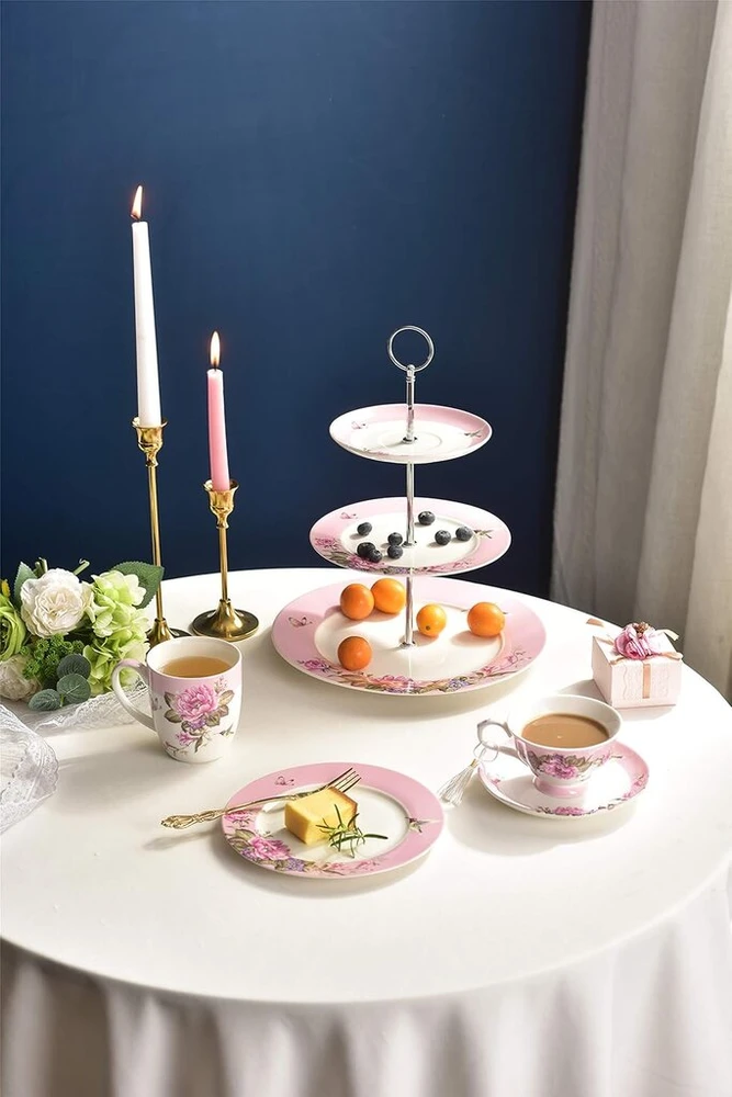 Arbata vienam, arbatinuko puodelio rinkinys, shabby chic flora, paukštis, rožė, drugelis, porcelianinė dovanų dėžutė (rožinė)