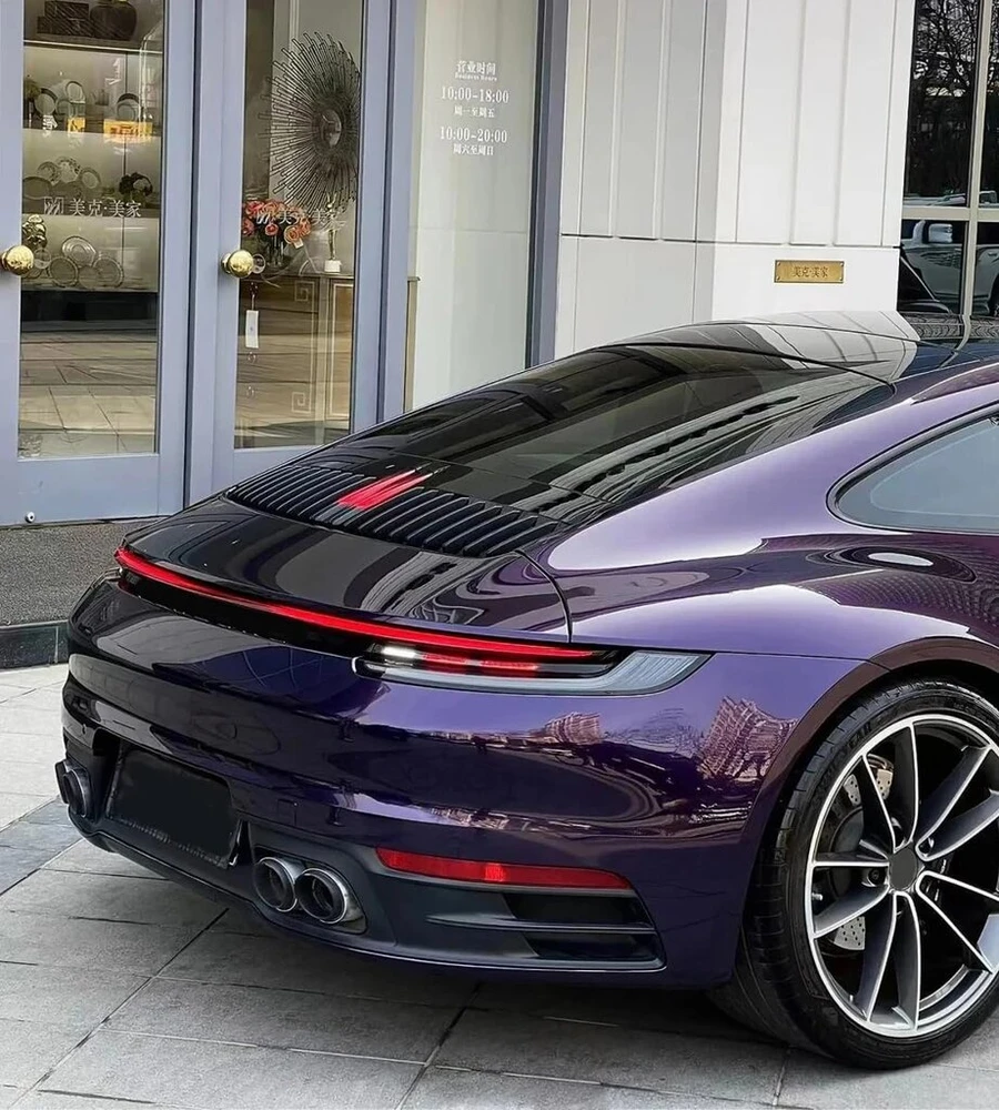 Aukščiausios kokybės itin blizgi violetinė vinilo plėvelė, skirta automobilio stogo sparno statramsčiui, motociklo lipdukas (50 cm x 150 cm)