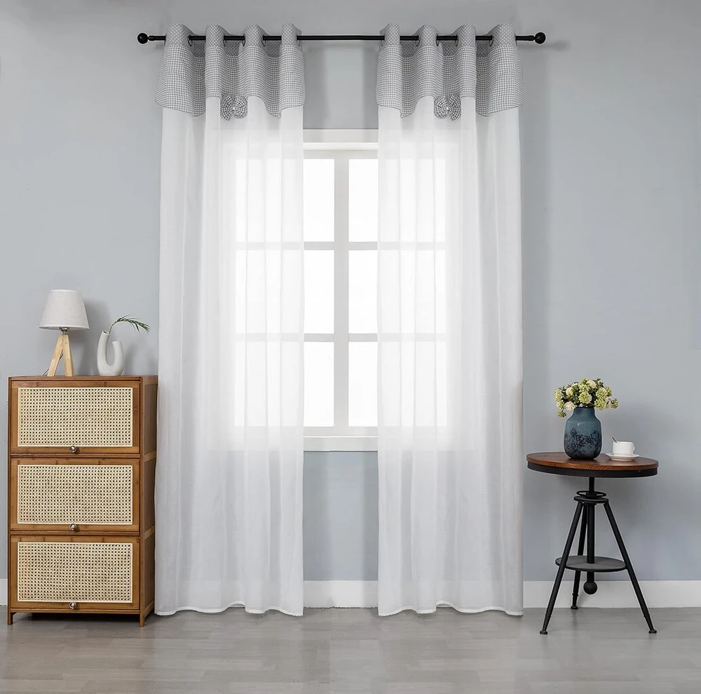 Baltai pilkos pusiau permatomos polimedvilnės užuolaidos su kaspinėliais, shabby chic stiliaus, 2 žiedų užuolaidos (pilka, 140 x 280 cm)