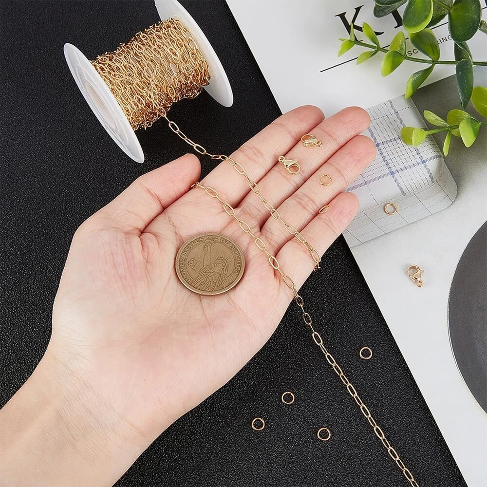 Beebeecraft 1 dėžutė 5 m plokščių ovalių sąvaržėlių grandinėlių, pagamintų iš 18k auksu dengto žalvario, 6 mm ovali masyvi grandinėlė su 20 omarų užsegimų ir 50 jungiamųjų žiedelių papuošalų gamybai