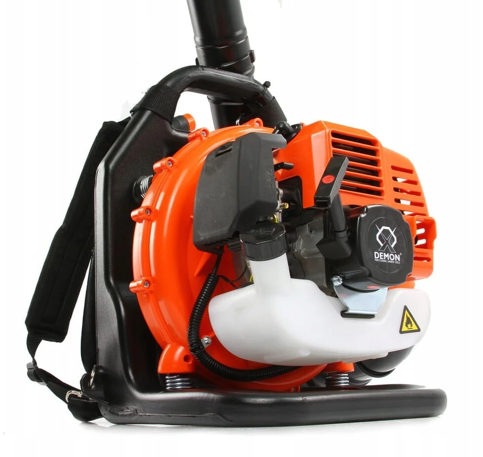 Benzininis kuprinės tipo lapų pūstuvas demon 0,75kw 6500 Rpm