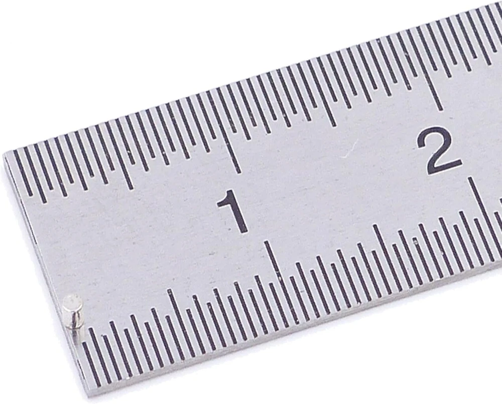 Brudazon 15 mini diskiniai magnetai 1 x 1 mm N52 stipriausio lygio neodimio magnetai itin stiprūs magnetai modeliavimui, nuotraukoms, lentai, skelbimų lentai, šaldytuvui, rankdarbiams, itin stiprus magnetinis diskas
