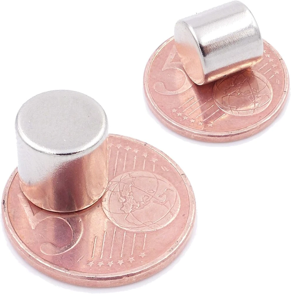 Brudazon 5 mini diskiniai magnetai 10 x 10 mm N52 stipriausio lygio neodimio magnetai itin stiprūs magnetai modeliavimui, nuotraukoms, lentai, skelbimų lentai, šaldytuvui, rankdarbiams, ypač stiprus magnetinis diskas