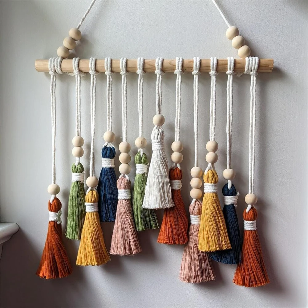 Champracer macrame sienos dekoracija, boho dekoratyvinis macrame gobelenas, spalvotas austas sienos gobelenas su mediniais karoliukais, stilingas gobelenas, kutų girlianda miegamajam, svetainei, vaikų kambariui