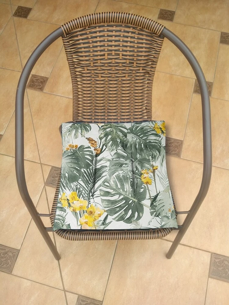 Dėmėms atspari pagalvėlė be apvadų 45x45 monstery žalias