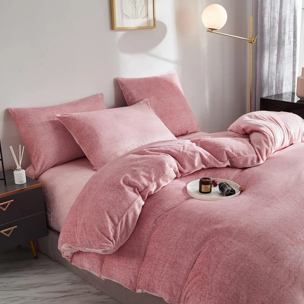 Dxhome Pūkuotas žieminis patalynės komplektas 135 x 200 cm, itin šiltas 4 dalių, minkštas flisinis antklodės užvalkalas šviesiai rožinės spalvos, pieno fliso patalynė vaikams su užtrauktuku ir 2 pagalvių užvalkalais 80 x 80 cm