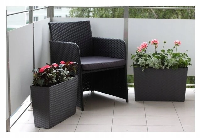 Gėlinė "werbena" Rattan juoda su įdėklu