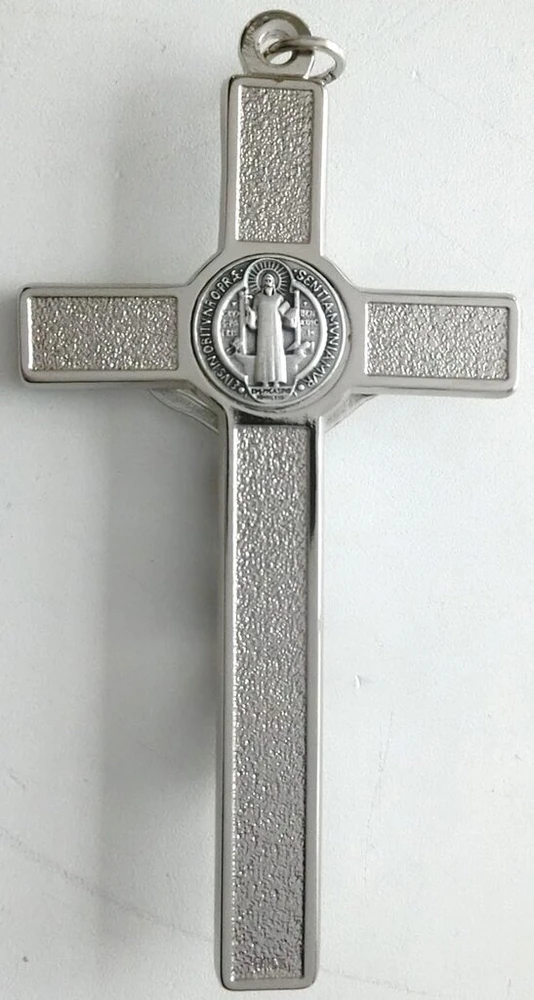 GTB Šv. Benedikto kryžius su Rygos emaliu, rankų darbo, 12 cm dydžio, sidabrinis su egzorcisto egzorcizmo žiedu