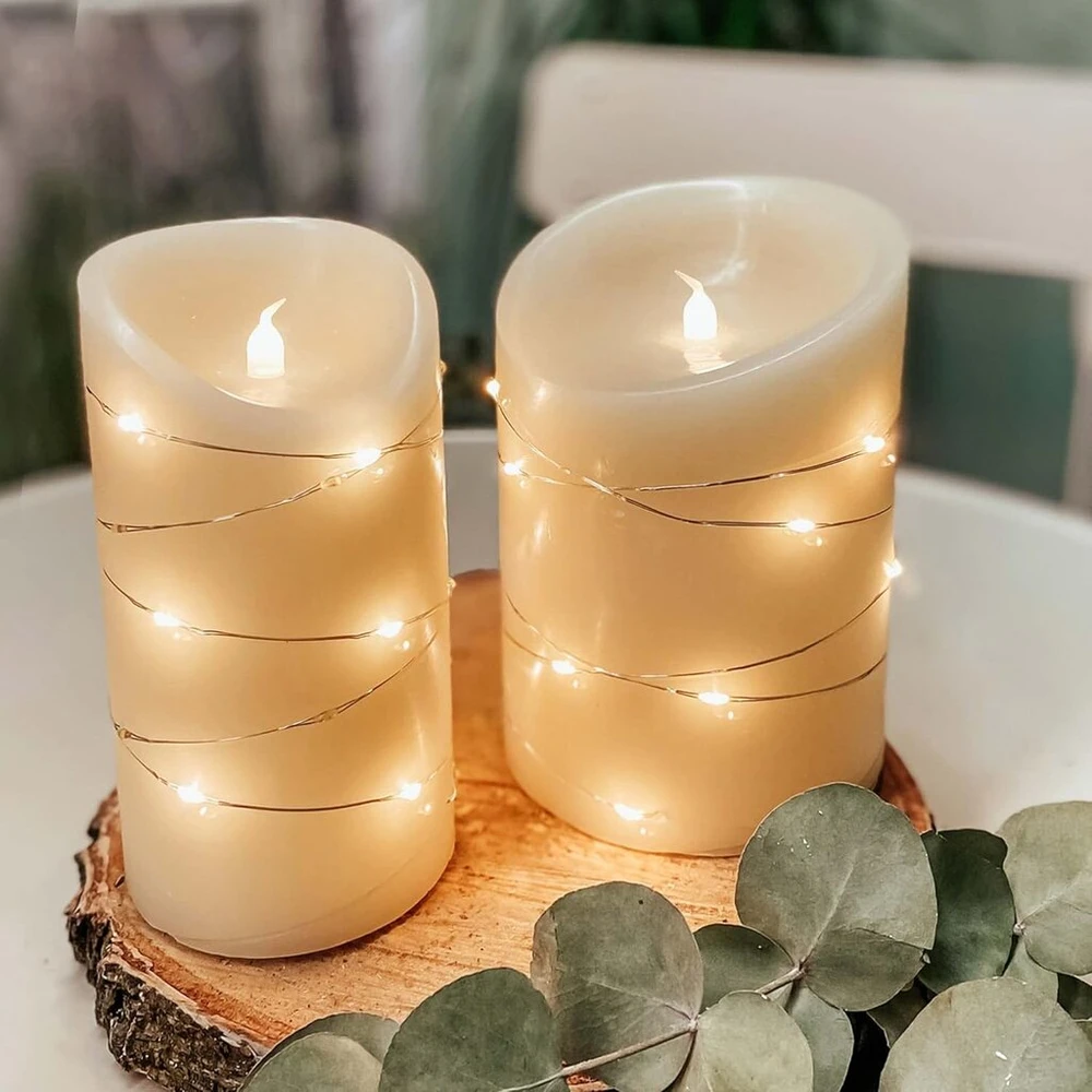 Hellum led vaško žvakė su girliandomis, skersmuo 10 cm x 15 cm aukščio, led žvakės su mirgančia liepsna, žvakės su baterijomis (3 x aaa nepridedamos), kalėdinė apšvietimo dekoracija, tikras vaškas 525120
