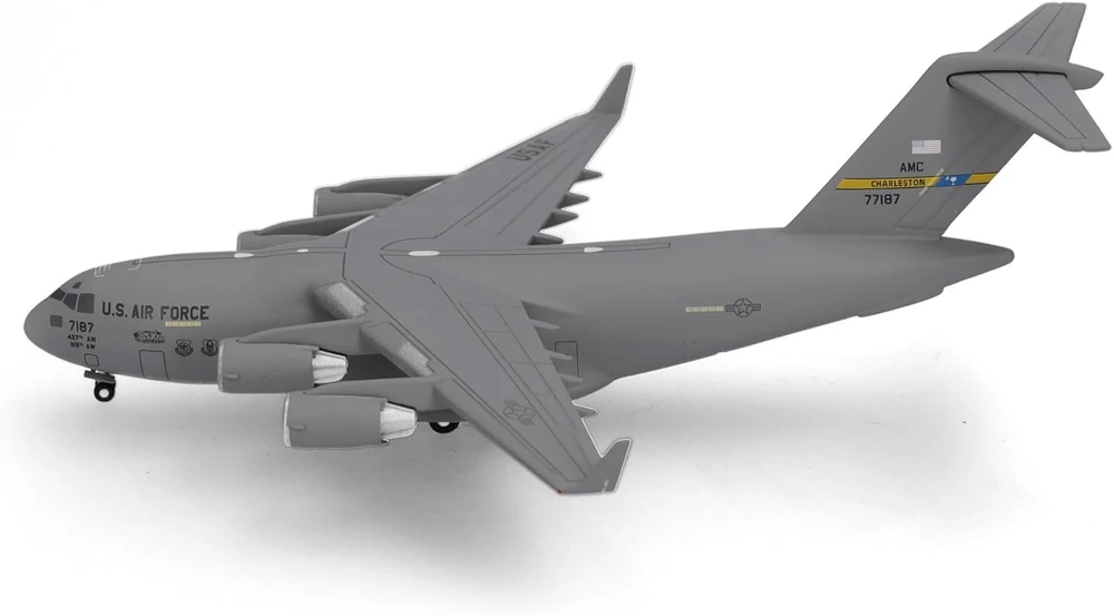 Herpa U.s. Air Force Boeing C-17a Globemaster Iii - 437th Airlift Wing Spirit of The Candy Bomber Miniatiūrinis 1:500 mastelio kolekcinis modelis be pagrindo, metalinis